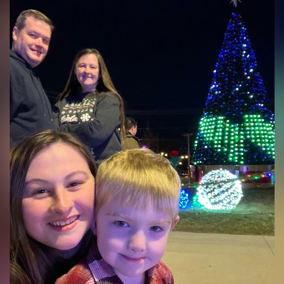 Meet your Posher, Moriah - Picture 11 of 13